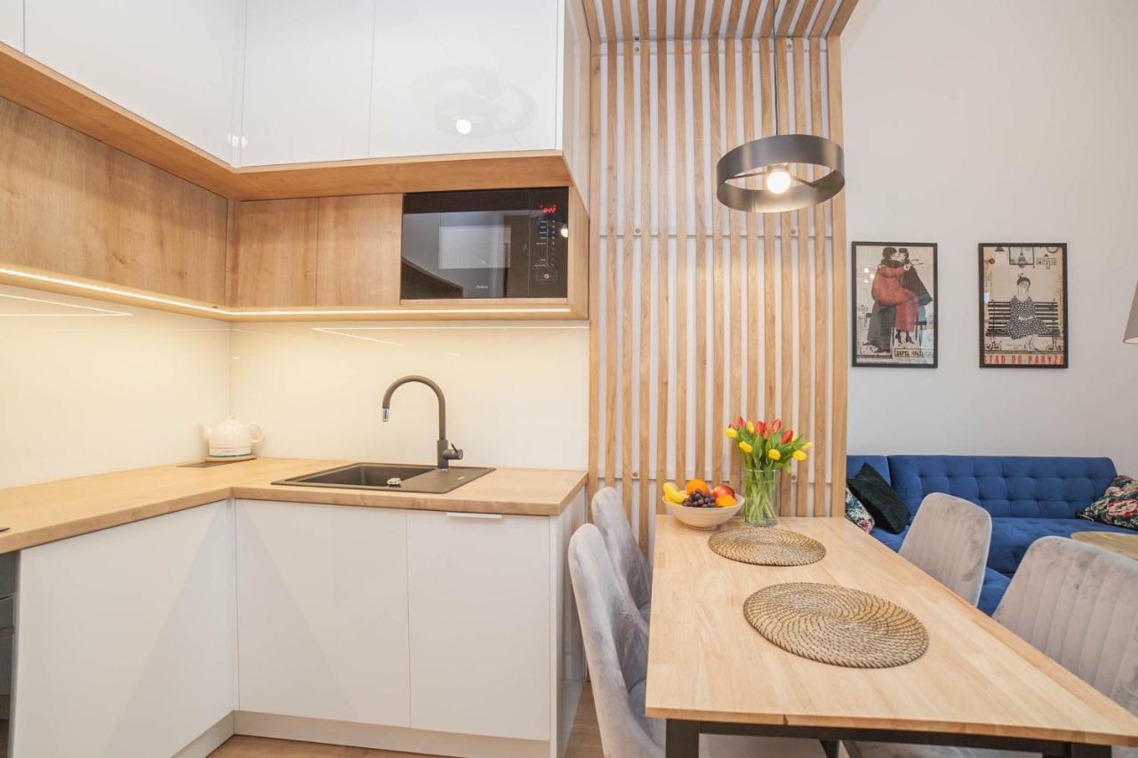 Mragowo Dwupoziomowy Apartament Indygo 85M2 Z Widokiem Na Jezioro エクステリア 写真