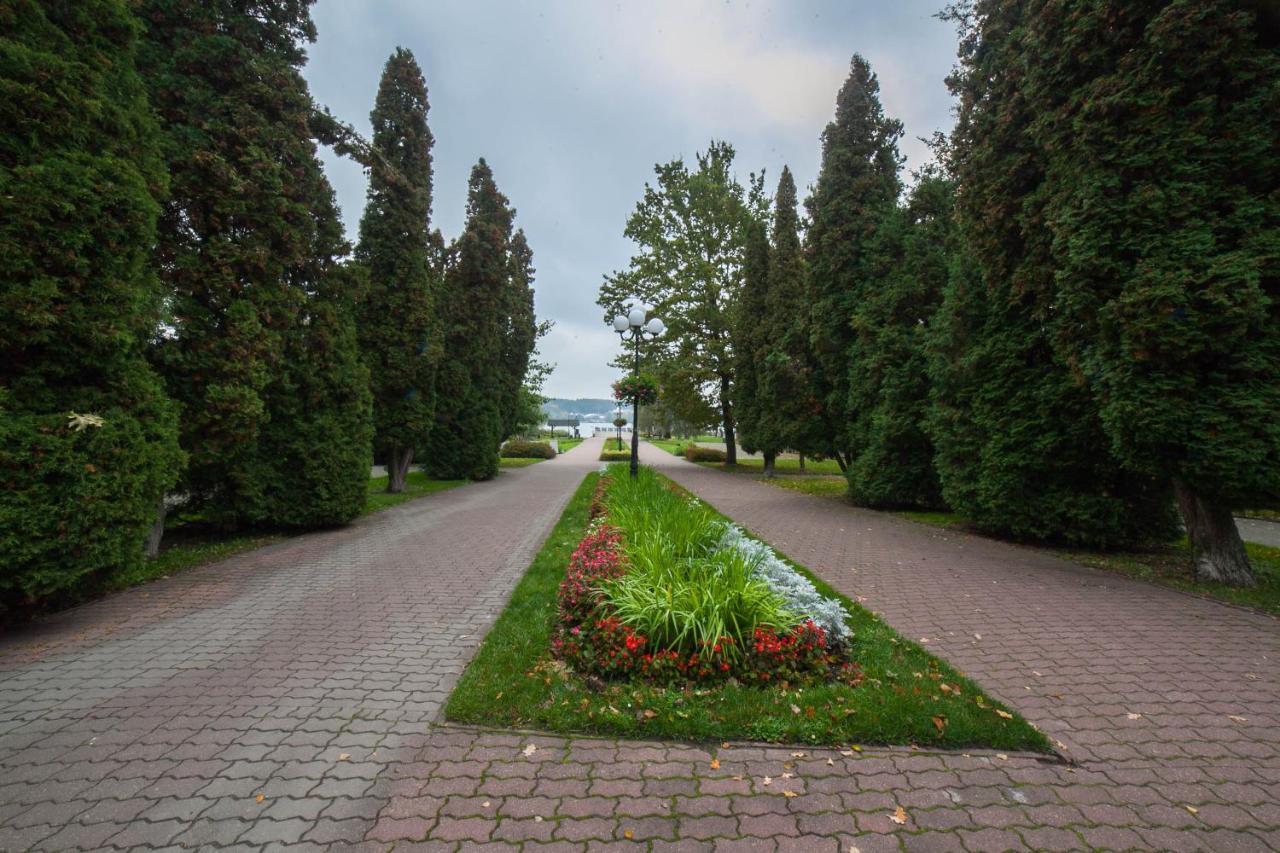 Mragowo Dwupoziomowy Apartament Indygo 85M2 Z Widokiem Na Jezioro エクステリア 写真